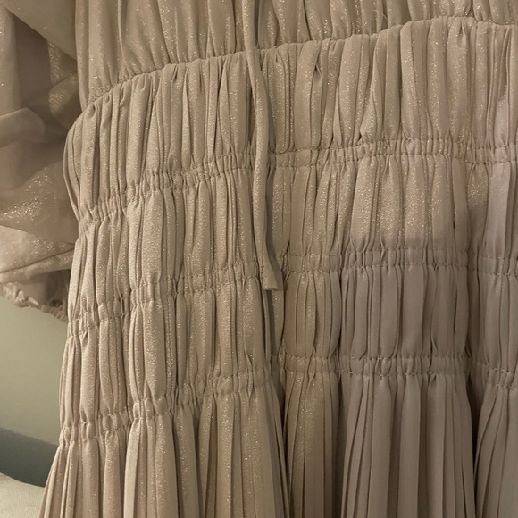 Metallic Foil Pleated Mini Dress XS NWT - Picture 4 of 8